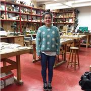 Recientemente acaba mi carrera de Diseño y me gustaría poder ayudar con los deberes y el estudio a todos esos niños que lo necesiten. Cualquier asignatura desde matemáticas a platica pasando por inglés y/o francés